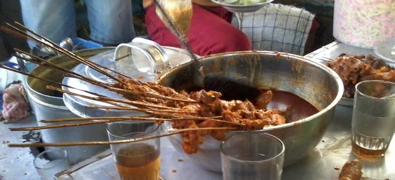sate blengong pak kasturi rajak