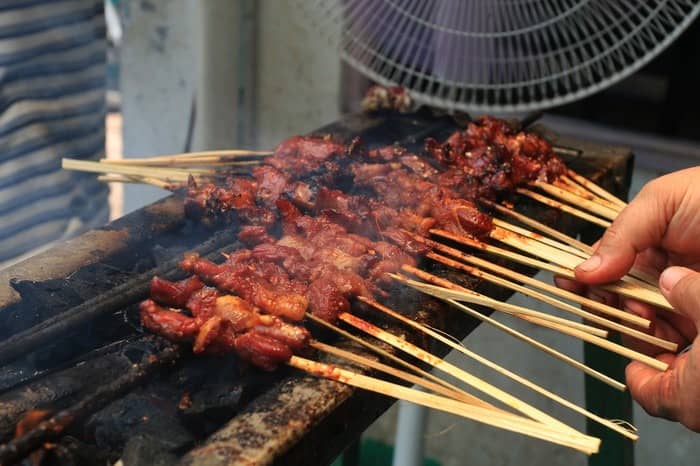 sate blengong pak kasturi rajak