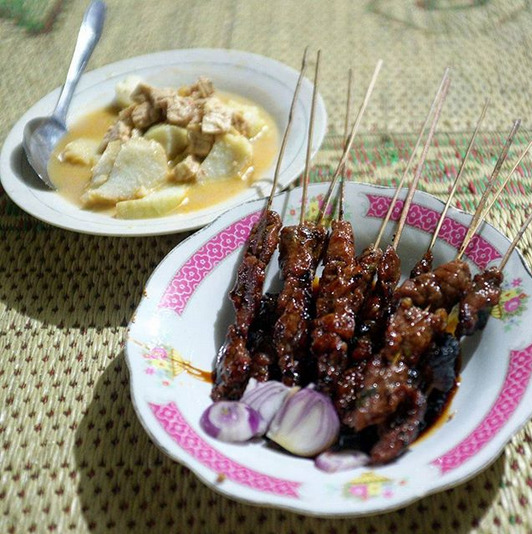 sate karang pak prapto
