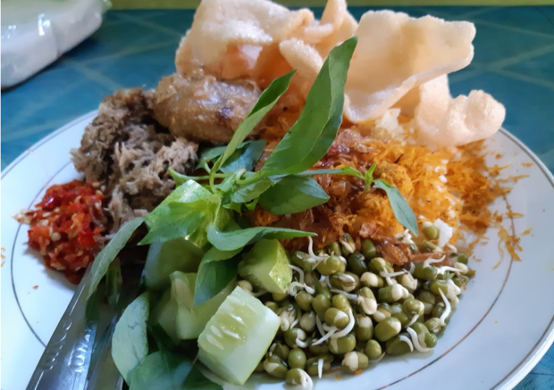 warung ibu yoyo