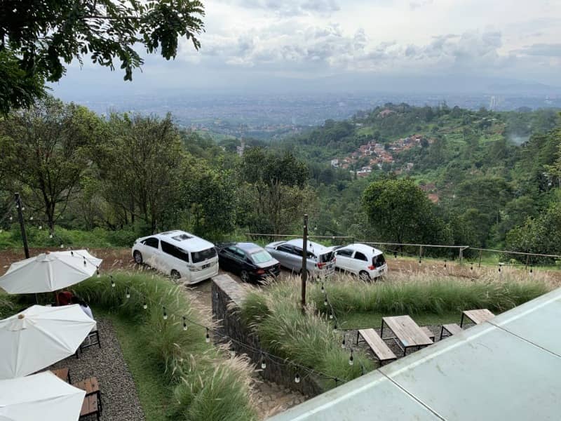 utara cafe bandung