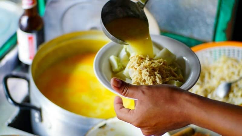 lontong kari cicendo