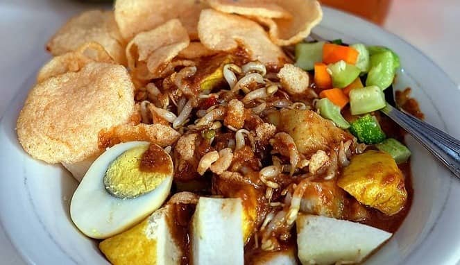 lontong kari cicendo