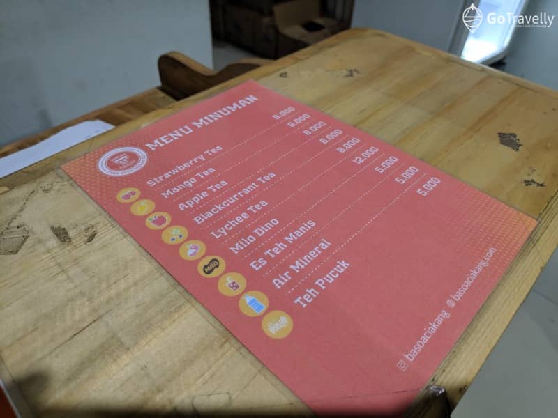 ruangan indoor bakso aci akang