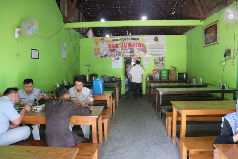 Sate enak di Kendal