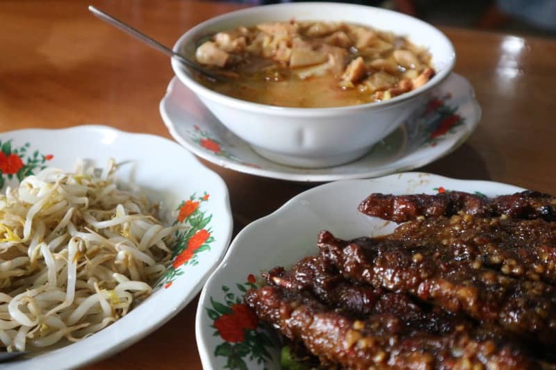 Sate Bumbon terkenal di Kendal