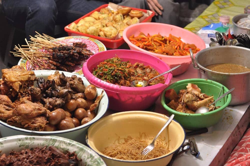 gudeg mercon bu tinah