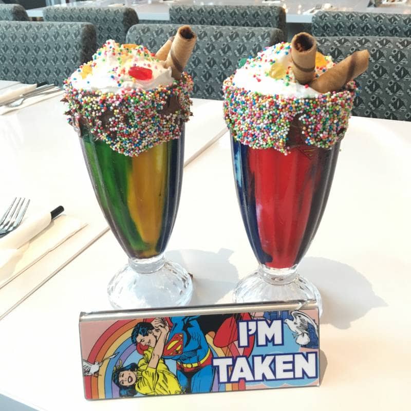 dc comic superheroes cafe