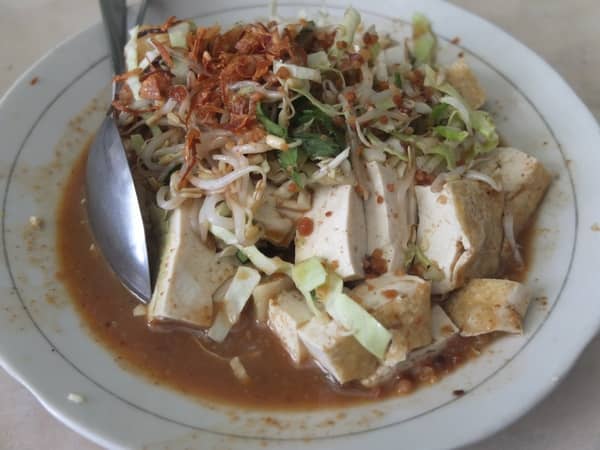 tahu pojok magelang