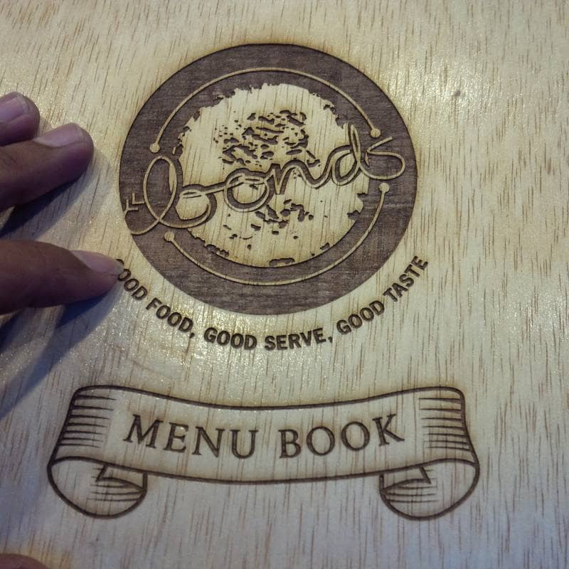bond cafe