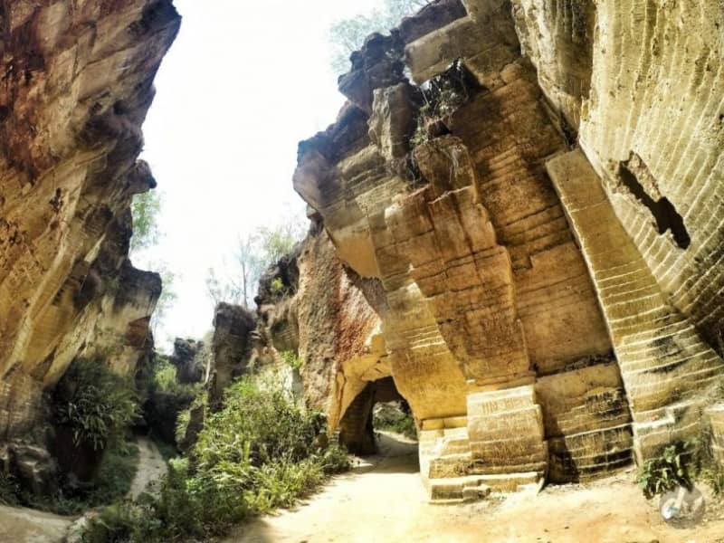 bukit kapur arosbaya