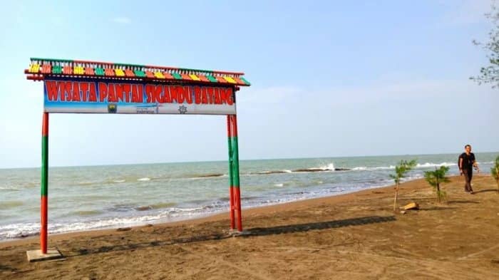 pantai sigandu batang