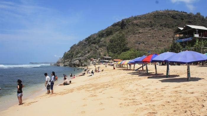 pantai pok tunggal gunung kidul