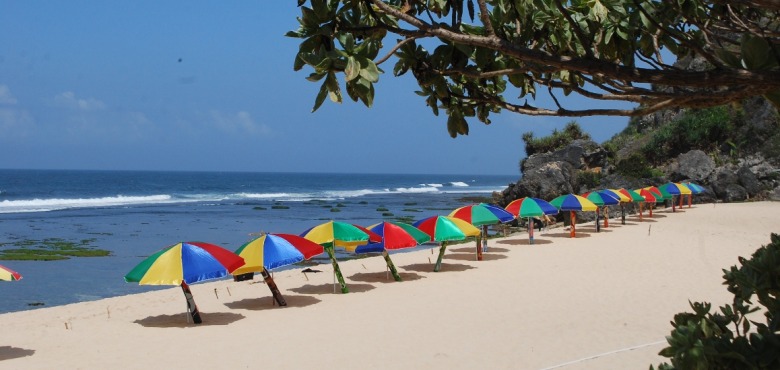pantai pok tunggal gunung kidul