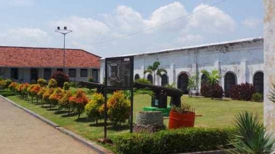 fort marlborough bengkulu