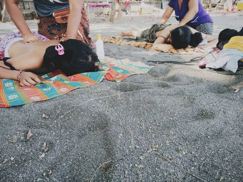 pantai lovina bali