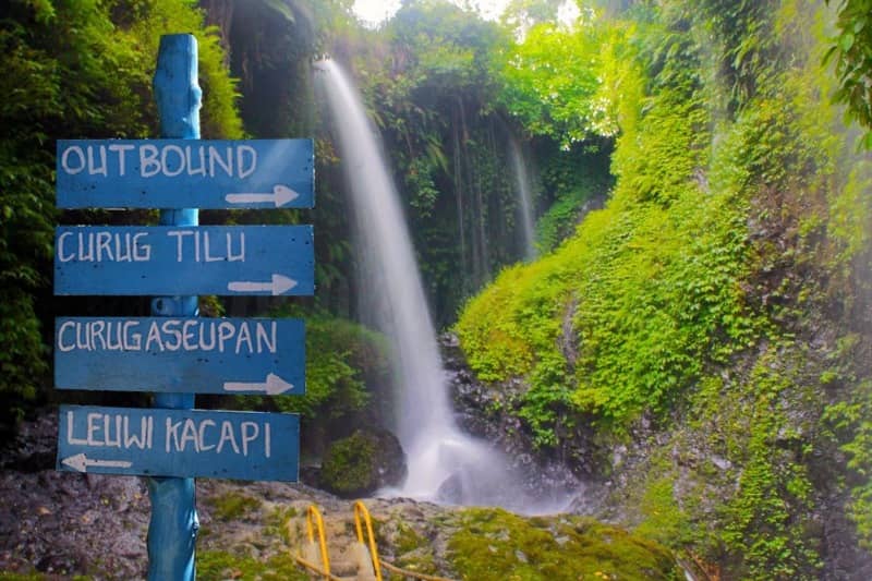 air terjun di bandung