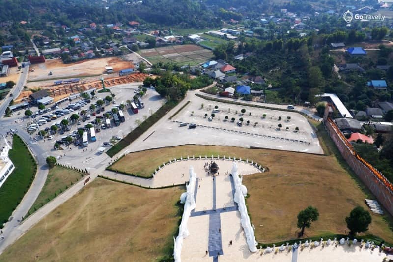 wat huay pla kang chiang rai