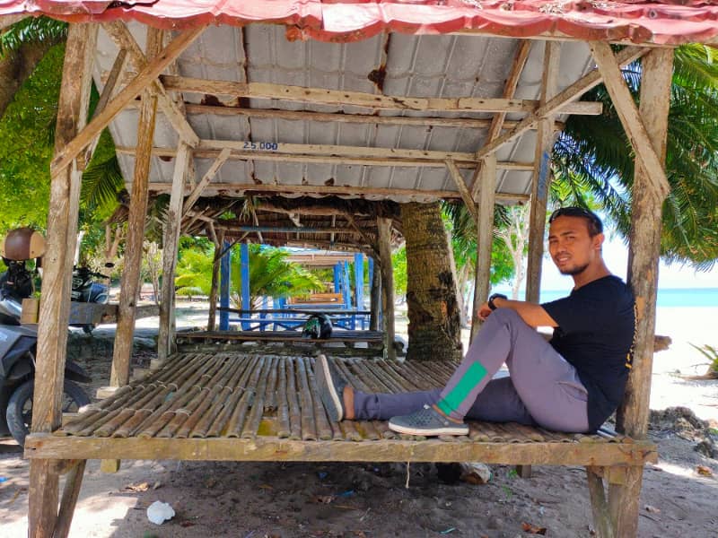 pantai jodoh buton selatan