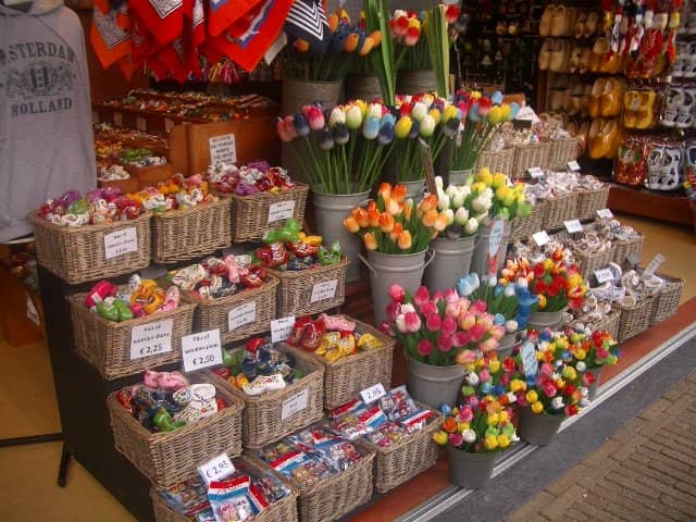 volendam netherland