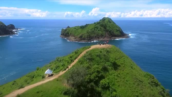 pantai payangan jember