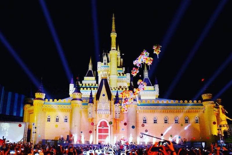atlantis land surabaya