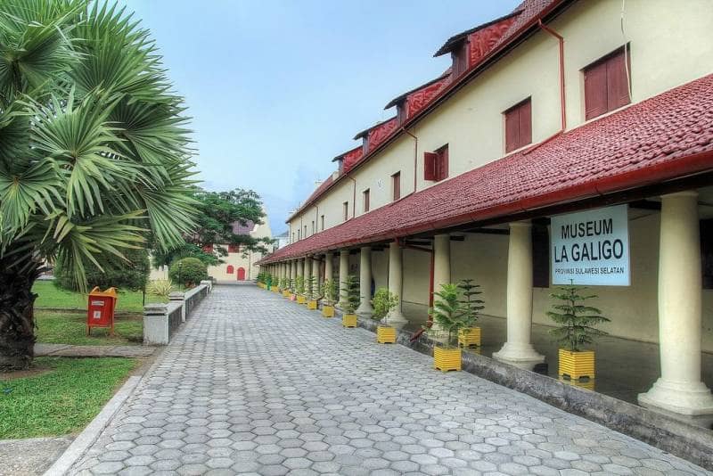 tempat wisats terekenal di makassar