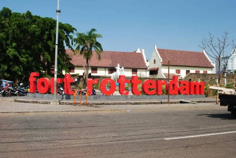 fort rostterdam makassar